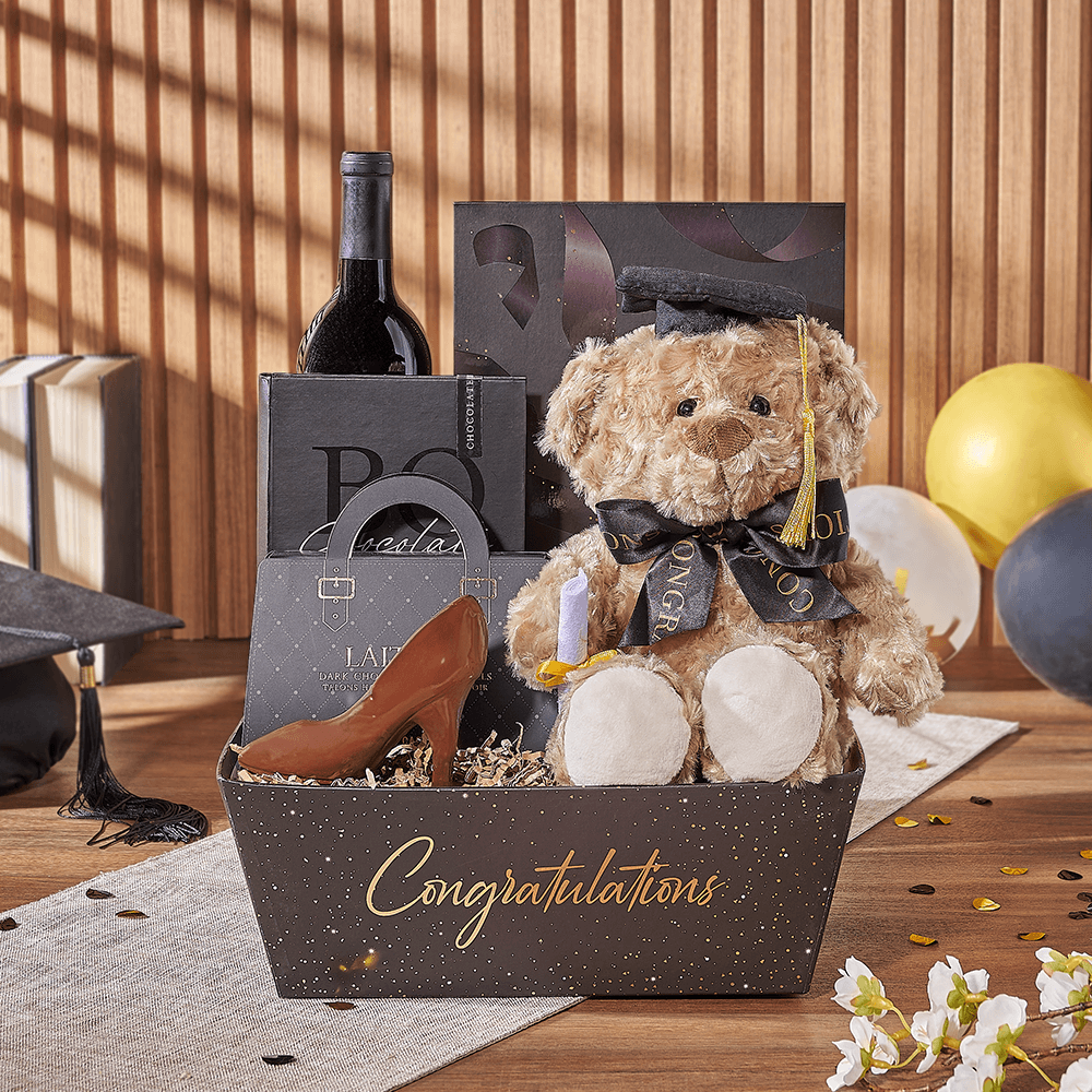 Boss Dark Chocolate and Teddy Basket – how the gift is presented