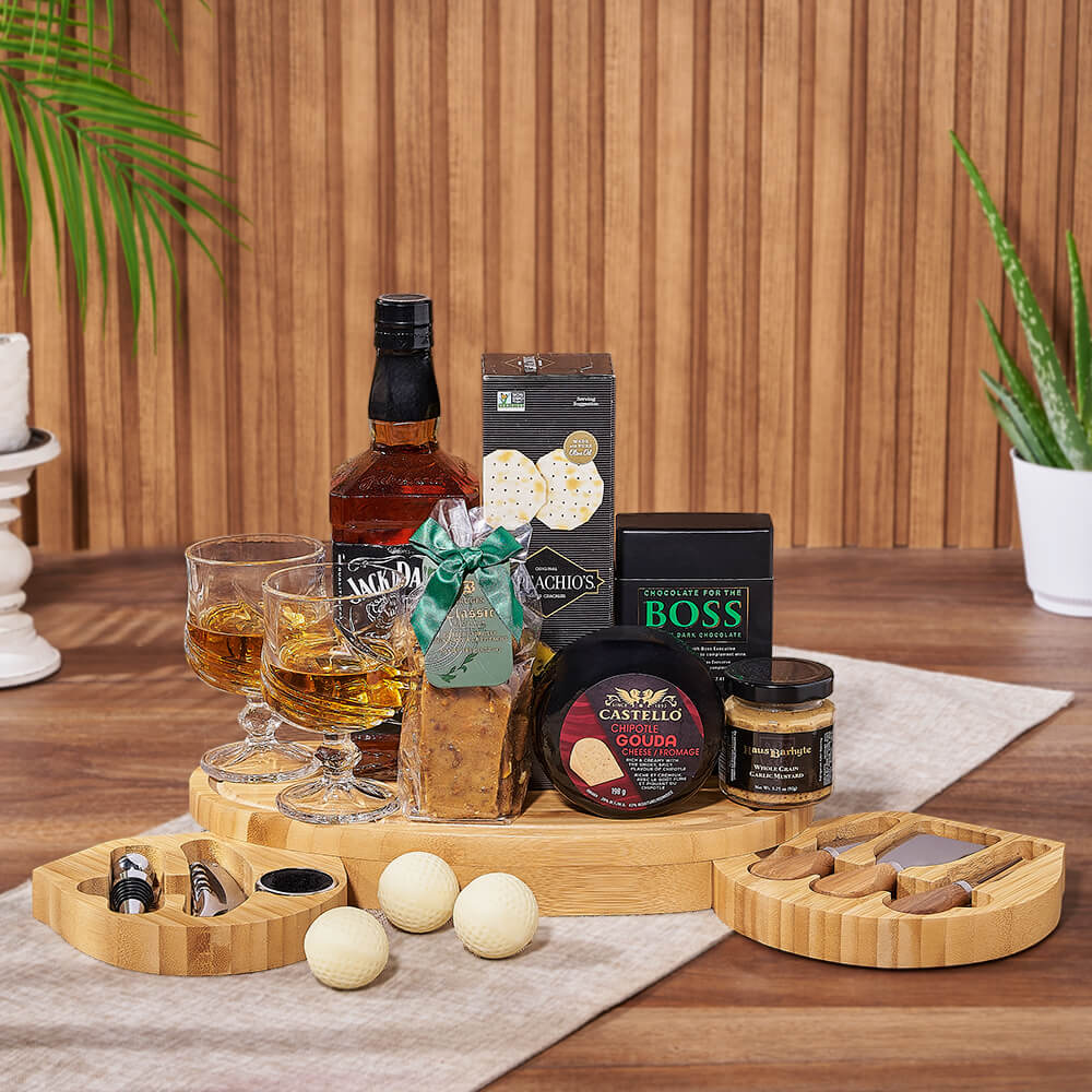 Golf Spirit and Liquor Basket – how the gift is presented