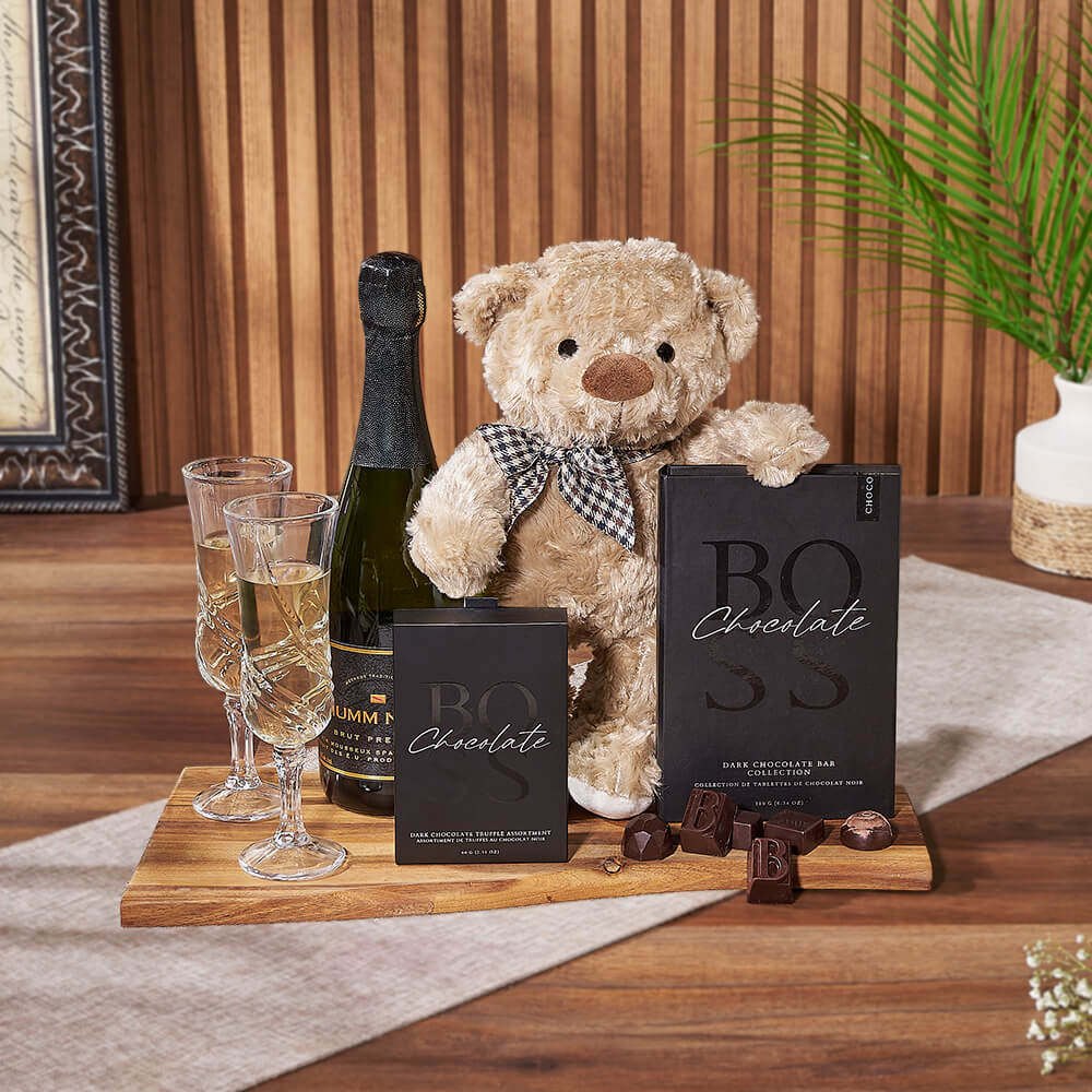 Sparkling Wine Truffle and Bear Basket – how the gift is presented