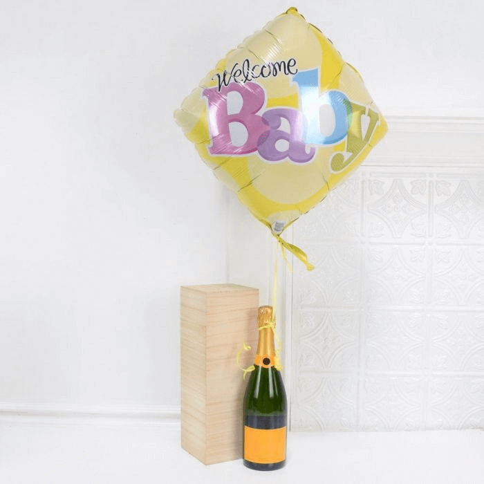 Welcome Baby Champagne Set – how the gift is presented