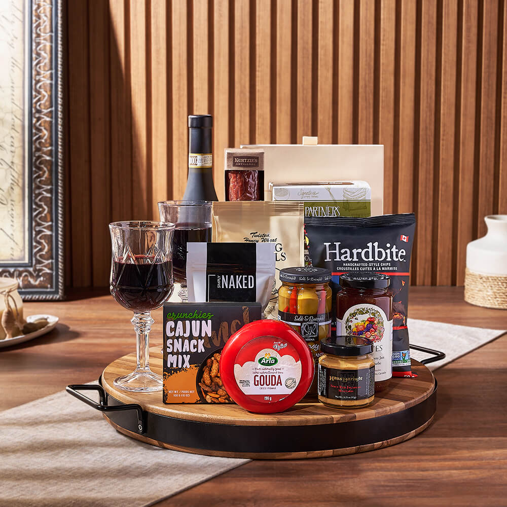 Wine and Artisan Snack Basket, Philadelphia – how the gift is presented