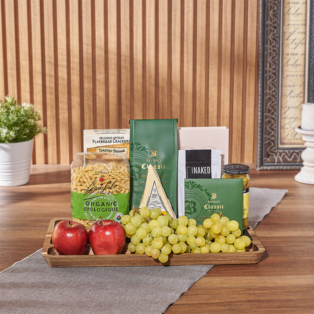 Delight your loved ones with an exquisite array of gourmet kosher treats. The Ultimate Kosher Sweet &amp;amp; Salty Gift Set offers a thoughtful gesture suitable for any celebration - Philadelphia Delivery