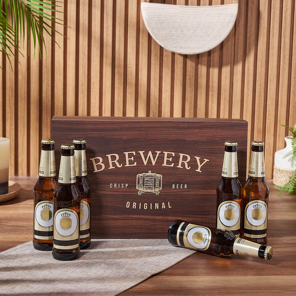 Wooden Beer Gift Box Six Bottles – how the gift is presented