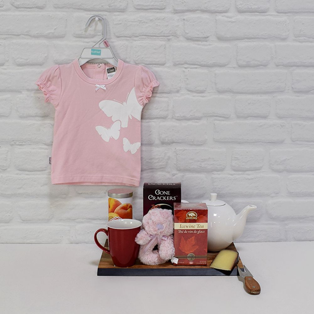 Newborn Baby Girl Cheese Tea Basket – how the gift is presented
