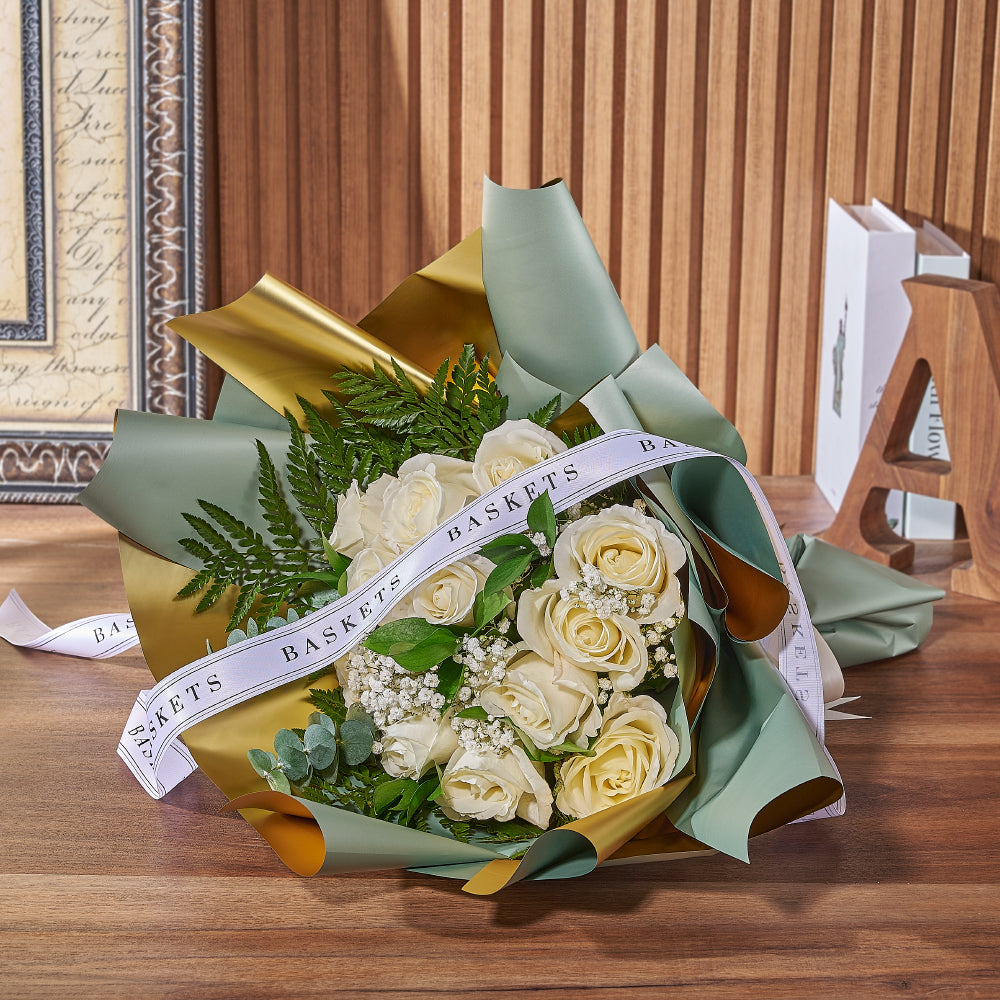 White Rose Bouquet Wrap – how the gift is presented