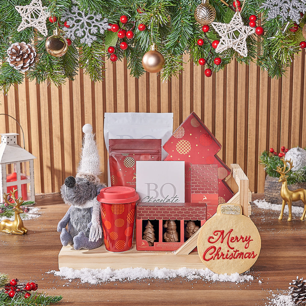 Christmas Holiday Treats on Pine Sled – how the gift is presented