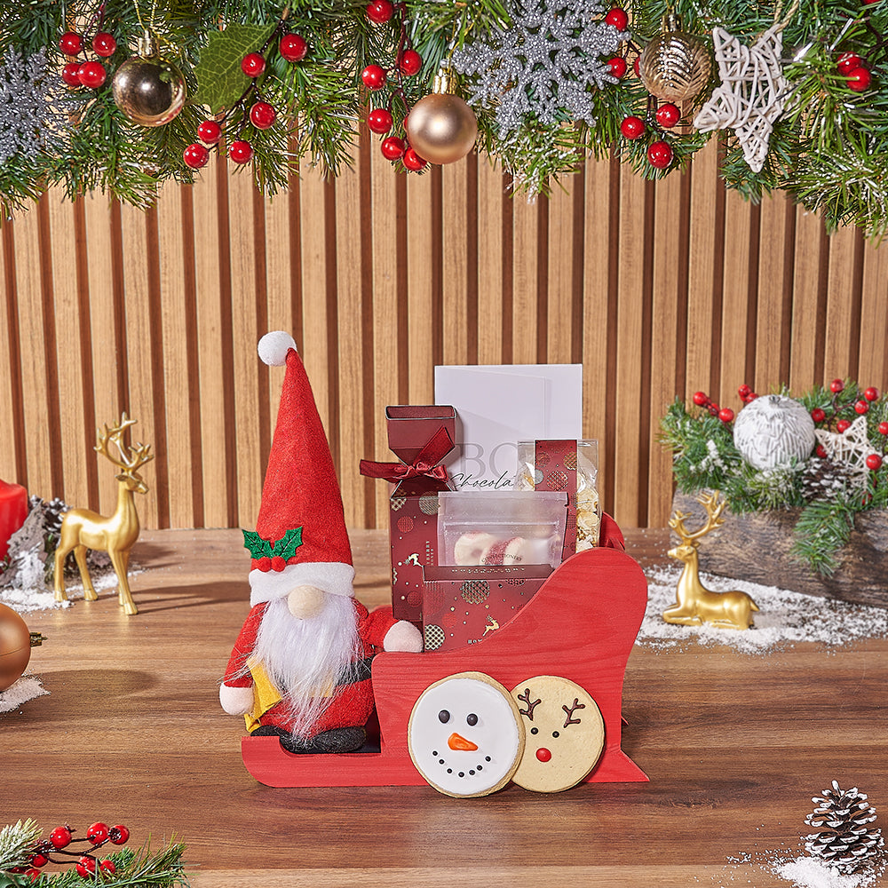 Christmas Sleigh Basket with Chocolates – how the gift is presented