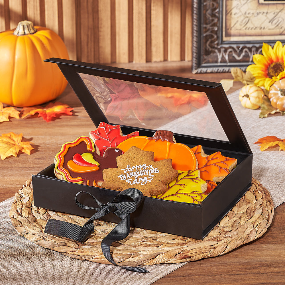 Premium Thanksgiving Cookie Gift Basket – how the gift is presented