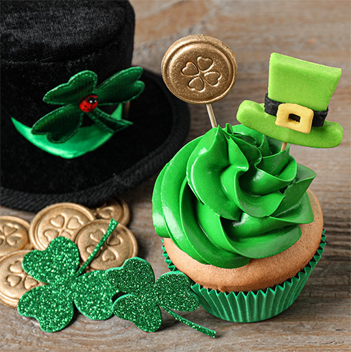 Our St. Patrick’s Day Gift Ideas for Bosses & Co-Workers